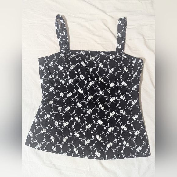 Love Bonito Felice Padded Embroidered Bustier Top - Picture 9 of 14